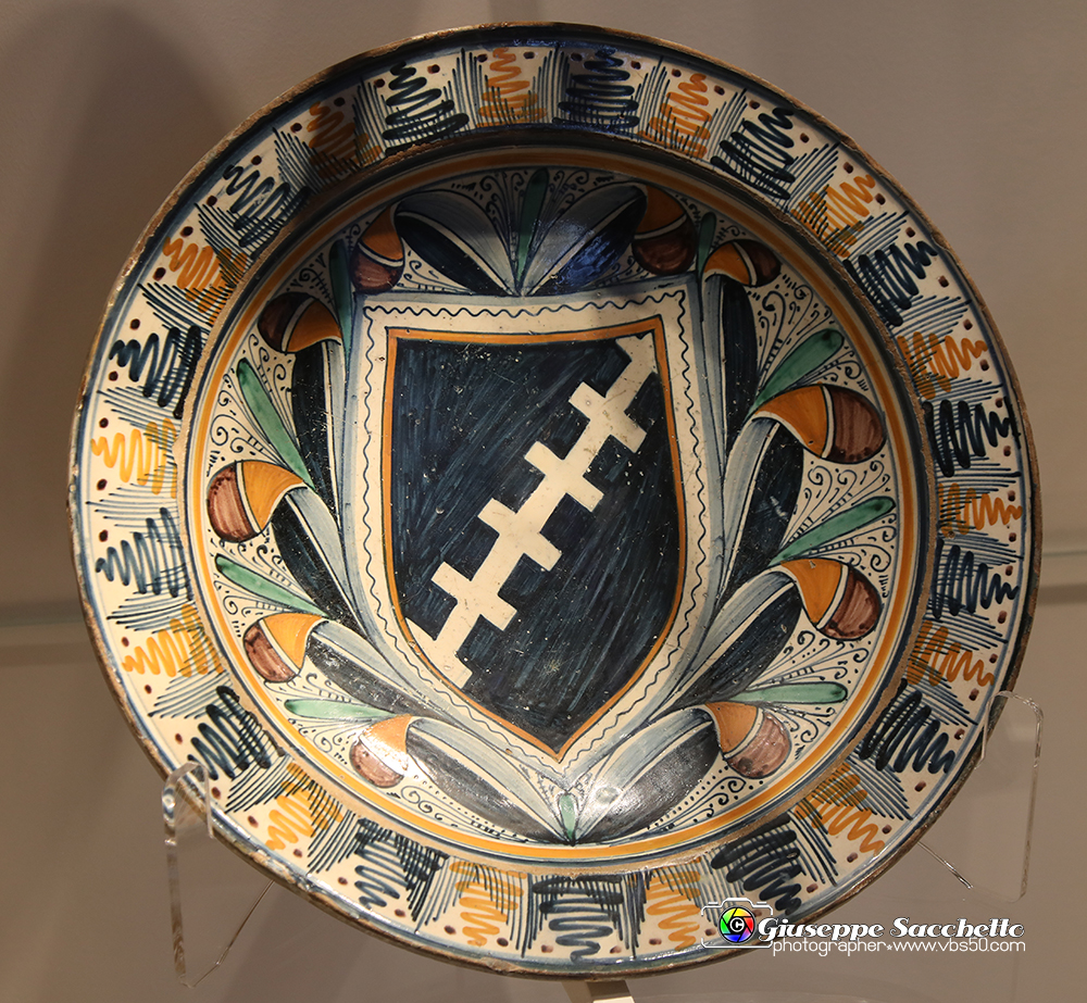 L'Italia del Rinascimento Lo splendore della maiolica_003.jpg